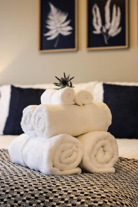 Views By The Castle, Free Designated Parking. Apartment